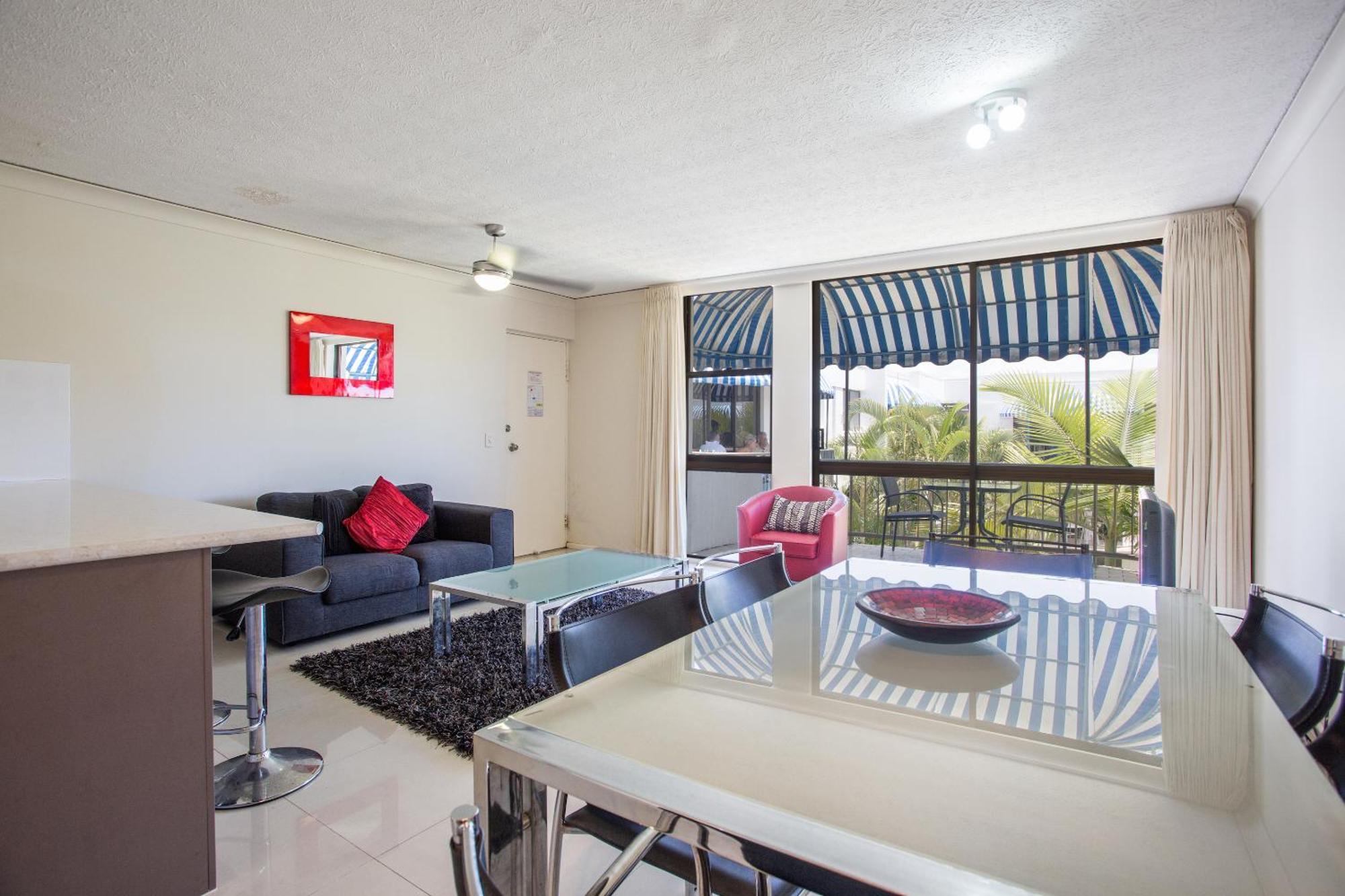 Headland Tropicana Resort Alexandra Headland Zimmer foto